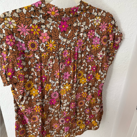 Jane and Delancey Buttoned Blouse - Picture 6 of 6